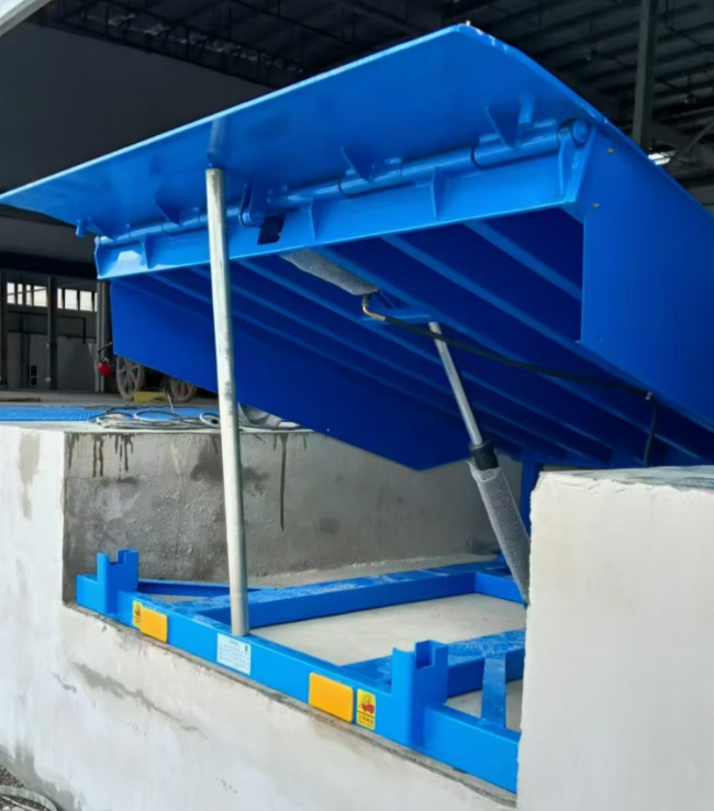 铜鼓固定式登车桥